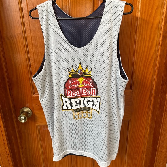 Red Bull two sided Seattle Reign Soccer jersey. Size medium. - Picture 3 of 5